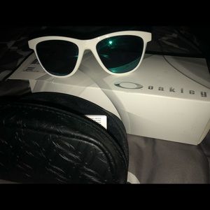 Oakley Moonlighter Sunglasses